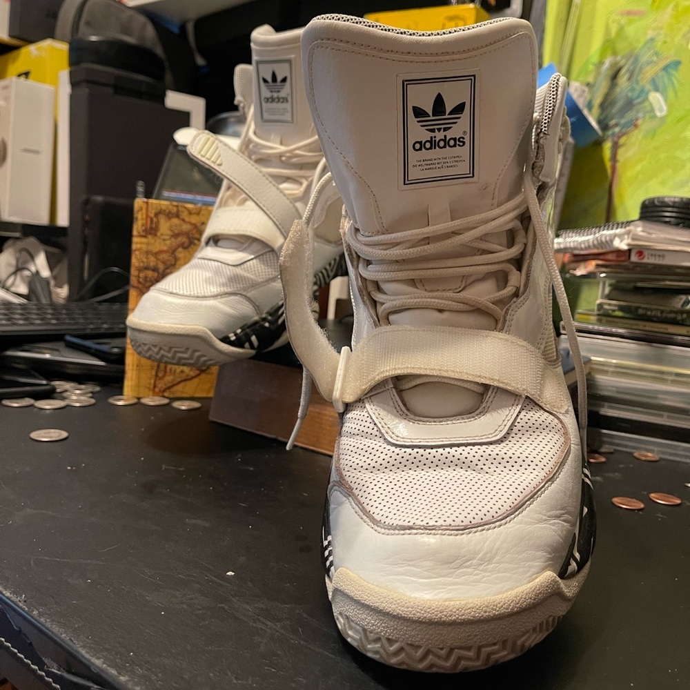 Adidas Mens size 12 retro Classic vintage FYW REIGN Hightop fashion sneakers - Picture 2 of 8